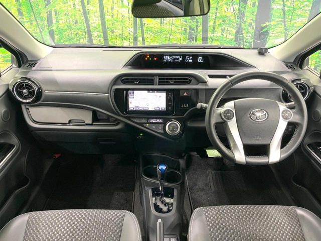 アクア1.5 X-URBAN ソリッド