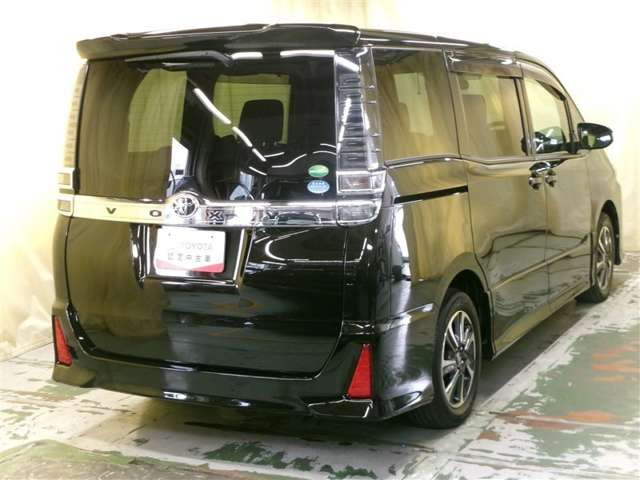 ヴォクシー2.0 ZS