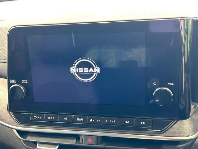 ノートオーラ1.2 G 90周年記念車