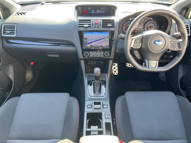 WRXS4 2.0 GT アイサイト 4WD