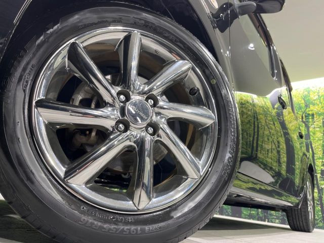 �y����16�C���`�A���~�z�C�[���z�O�ςɃ}�b�`���������A���~�z�C�[���𑕒����Ă���܂��B�e��ЊO�A���~�z�C�[����A�X�^�b�h���X�^�C�����戵�����Ă���܂��B���񂲑��k����������