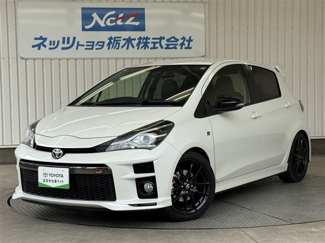 ヴィッツ1.5 GR スポーツ GR