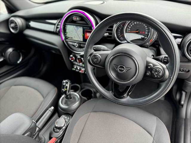 ミニコンバーチブルクーパー DCT