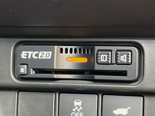 【ETC】高速道路の料金所をストレスなく通過!話題のスポットやサービスエリアに多い「スマートIC」利用時は必須のアイテムです。当店でセットアップを実施、ご納車当日からすぐにご利用いただけます!