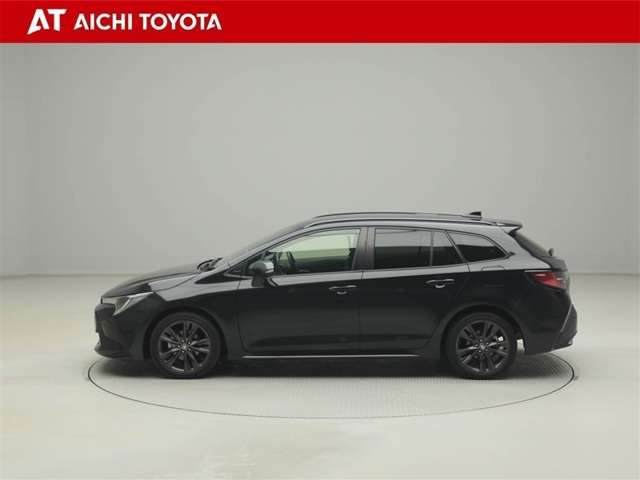 カローラツーリング1.8 ハイブリッド W×B