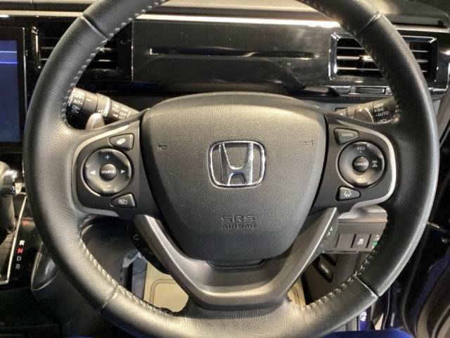 ステップワゴン1.5 スパーダ クールスピリット ホンダ センシング