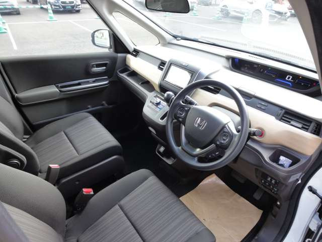 フリード1.5 G ホンダセンシング