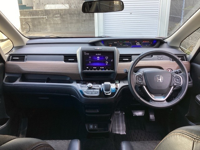 フリード1.5 ハイブリッド クロスター ホンダセンシング