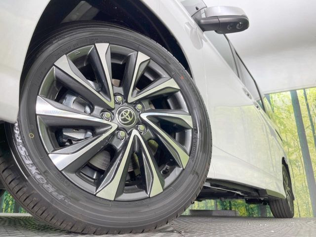 �y�����A���~�z�C�[���z�O�ςɃ}�b�`���������A���~�z�C�[���𑕒����Ă���܂��B�e��ЊO�A���~�z�C�[����A�X�^�b�h���X�^�C�����戵�����Ă���܂��B���񂲑��k����������