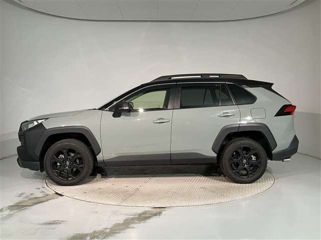 RAV42.0 アドベンチャー オフロードパッケージ II 4WD