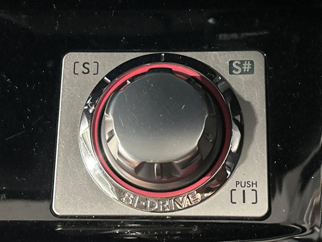 【SI-DRIVE】市街地走行など燃費や扱いやすさ重視のIモード、スポーティーなSモードに加え、アクセル反応をより鋭敏にし積極的な走りを可能にしたS#モードの3つのドライブフィールを満喫できます☆