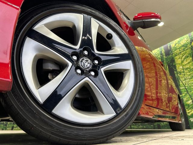 �y17�C���`�A���~�z�C�[���z�O�ςɃ}�b�`�����A���~�z�C�[���𑕒����Ă���܂��B�e��A���~�z�C�[����A�X�^�b�h���X�^�C�����戵�����Ă���܂��B���񂲑��k����������
