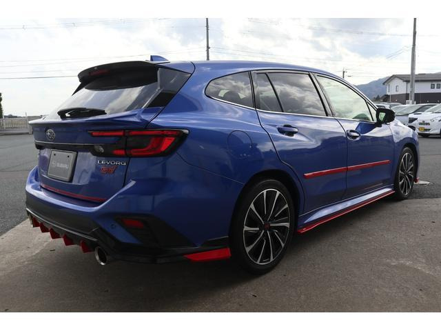 レヴォーグ1.8 STI スポーツ 4WD