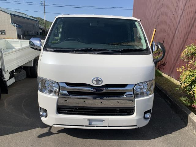 ハイエースバン3.0 スーパーGL ダークプライム