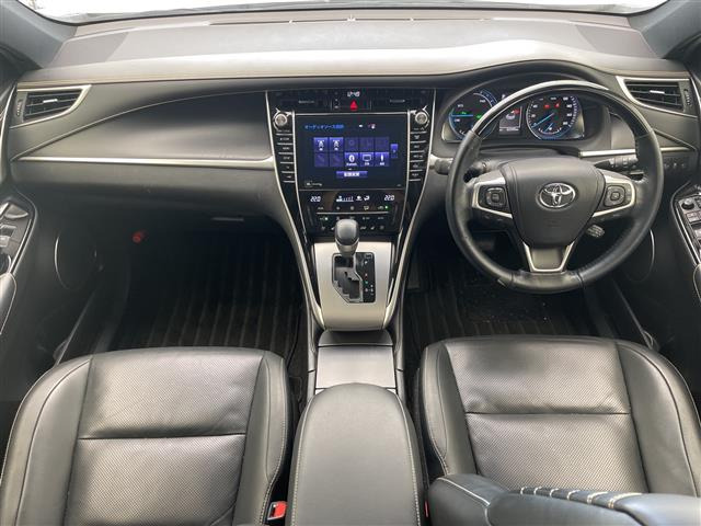 ハリアー2.5 ハイブリッド E-Four プログレス メタル アンド レザーパッケージ 4WD