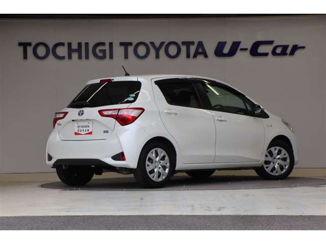 ヴィッツ1.5 ハイブリッド U