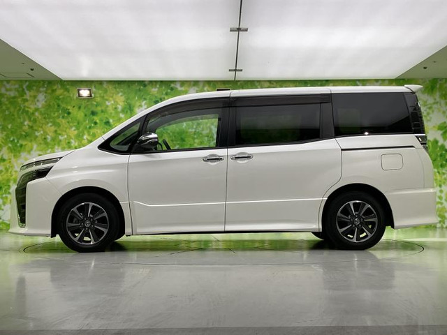 ヴォクシー2.0 ZS 煌III