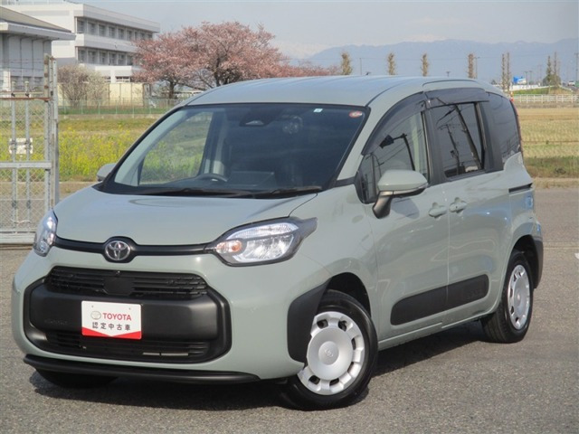 シエンタハイブリッド 1.5 G E-Four 4WD