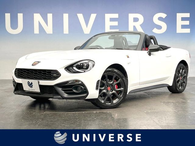 アバルト124スパイダー1.4