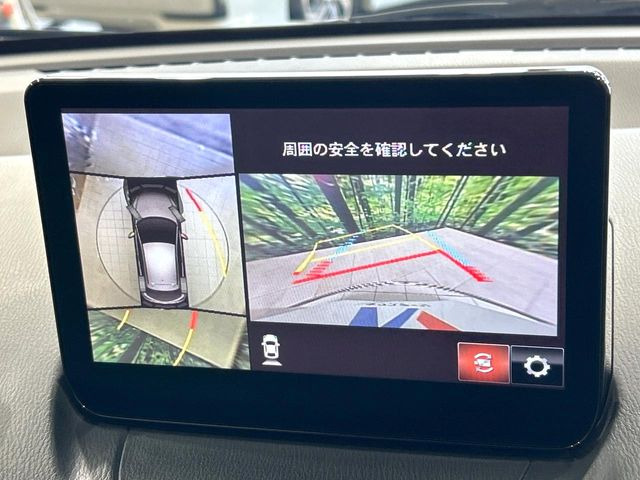 �y360&deg;�r���[���j�^�[�z��p�̃J�����ɂ��A�ォ�猩���낵���悤�Ȏ��_��360�x�N���}�̎��͂��m�F���邱�Ƃ��ł��܂������p�������m�F���₷���A�����ꏊ�ł̐؂�Ԃ��⒓�Ԃ��X���[�Y�ɍs���܂��B