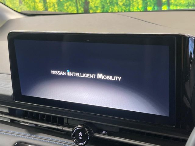 セレナ1.4 e-POWER AUTECH