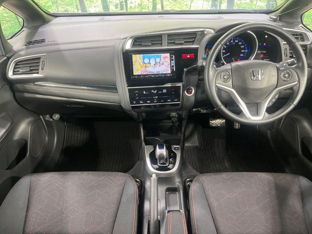 フィット1.5 ハイブリッド Sパッケージ