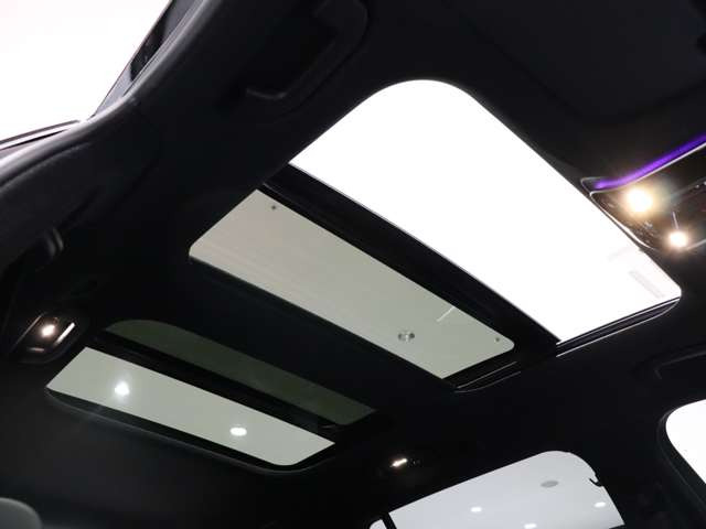 CクラスAMG C63 S E パフォーマンス 4WD