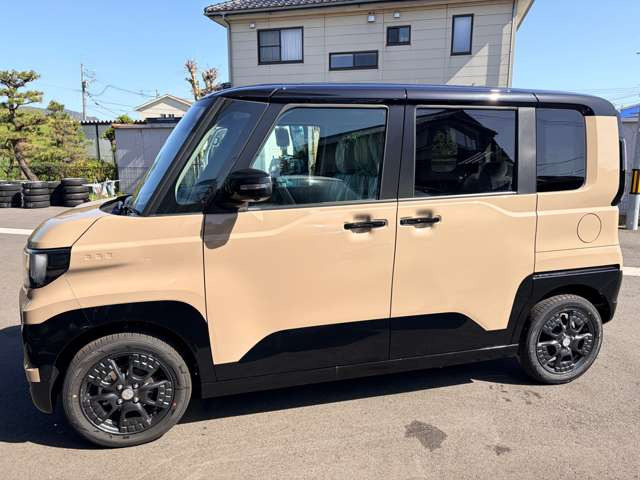 デリカミニT プレミアム デリマル パッケージ 4WD