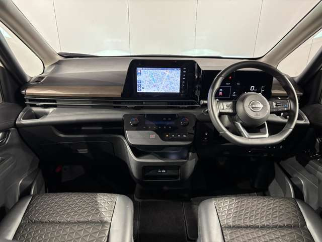 セレナ2.0 ハイウェイスターV