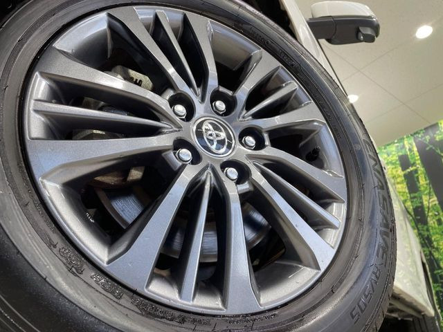 �y����16�C���`�A���~�z�C�[���z�O�ςɃ}�b�`���������A���~�z�C�[���𑕒����Ă���܂��B�e��ЊO�A���~�z�C�[����A�X�^�b�h���X�^�C�����戵�����Ă���܂��B���񂲑��k����������