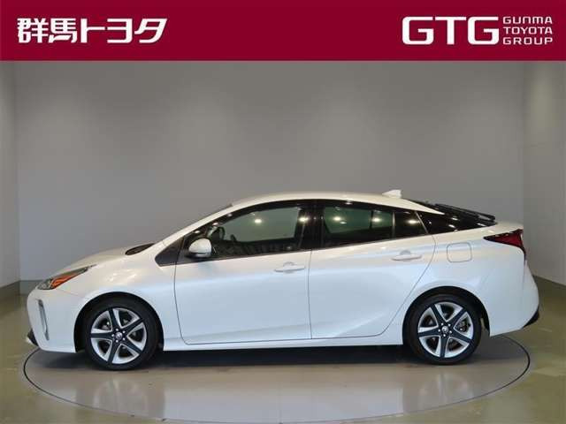 プリウス1.8 A プレミアム ツーリングセレクション