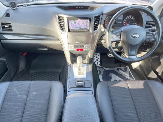 レガシィツーリングワゴン2.0 GT DIT アイサイト 4WD