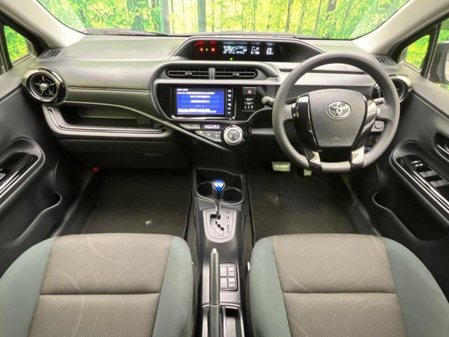 アクア1.5 S スタイルブラック