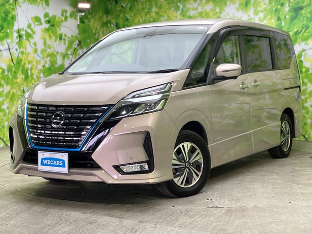 セレナ1.2 e-POWER ハイウェイスターV