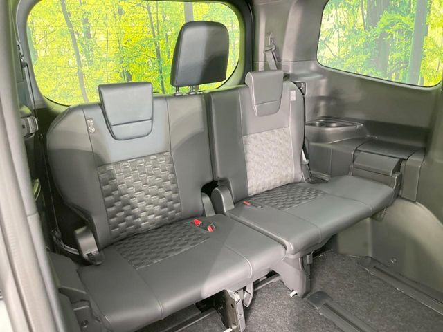 3��ڃV�[�g�͂�������ԗǍD����l�ł��������ƍ����Ē����܂��̂ŁA��l���ł̂��o���������N���N�ł��􂲉Ƒ��ŁA�C�̒m�ꂽ���ԂŁA�h���C�u�ɍs���̂��y���݂ł��ˁ�