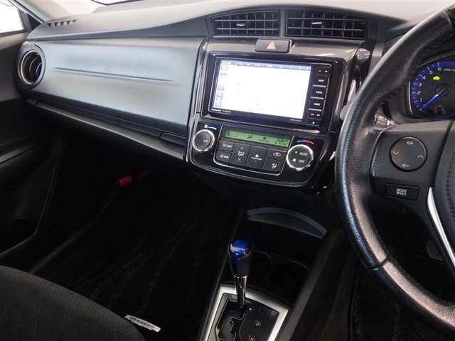 カローラアクシオ1.5 ハイブリッド G