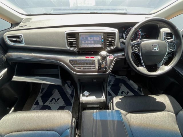 オデッセイ2.4 アブソルート EX ホンダ センシング