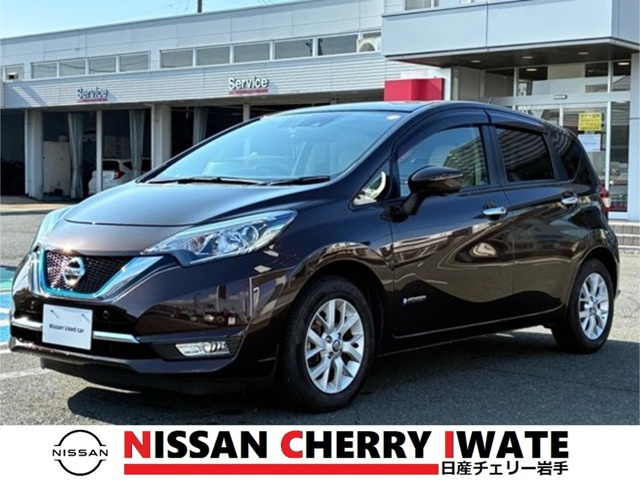 ノート1.2 e-POWER メダリスト FOUR 4WD