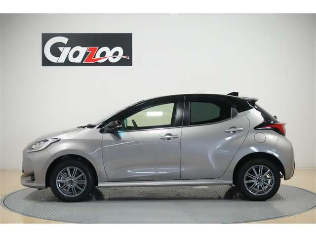 ヤリス1.5 ハイブリッド Z E-Four 4WD