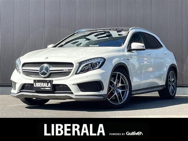 GLAクラスAMG GLA45 4マチック 4WD