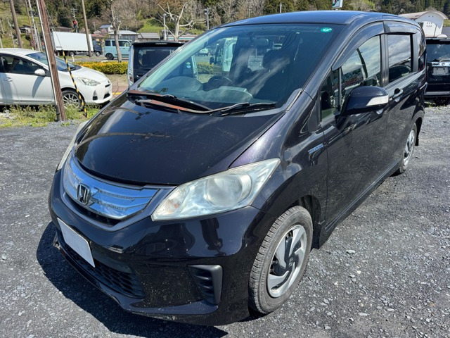 フリードハイブリッド1.5 ジャストセレクション