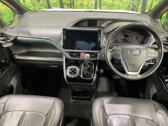 ヴォクシー2.0 ZS 煌II