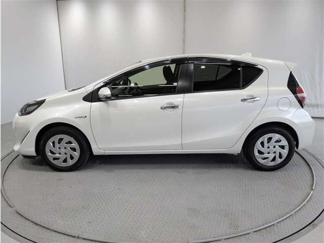 アクア1.5 S スタイルブラック