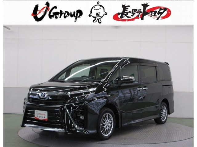 ヴォクシー1.8 ハイブリッド ZS 煌III