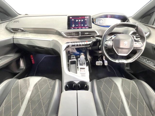 5008GT ブルーHDi ディーゼル