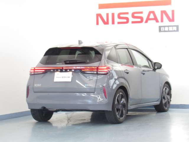 ノートオーラ1.2 G レザーエディション