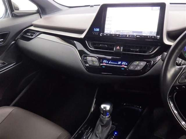 C-HRハイブリッド 1.8 G