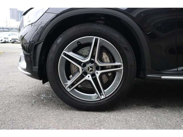 GLCクーペ220d 4マチック AMGライン 4WD