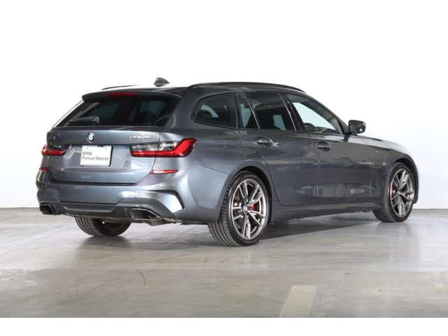 3シリーズツーリングM340i xドライブ 4WD