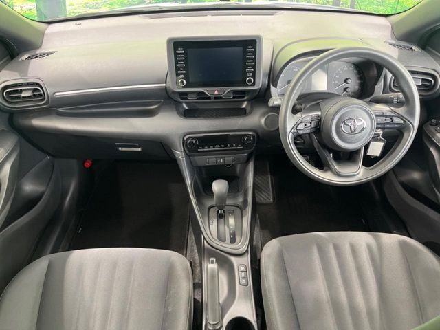 ヤリス1.5 ハイブリッド X